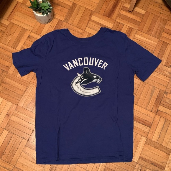 Canucks T Shirt Last Name Little Sorority T Shirt Vintage - Picture 2 of 4